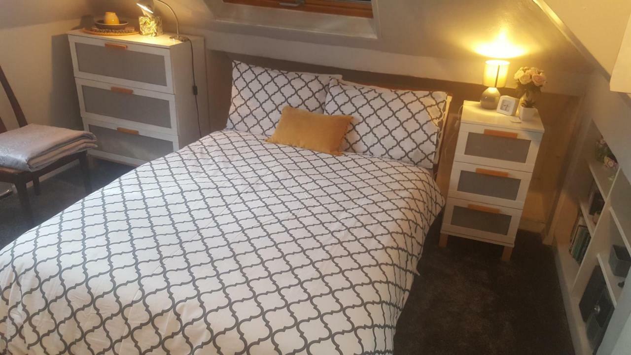 Séjour chez l'habitant Comfy Well Located *